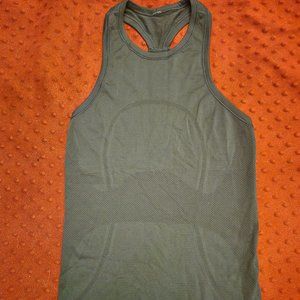 2 for $20 Lululemon size 2 highneck swiftly racer back tank